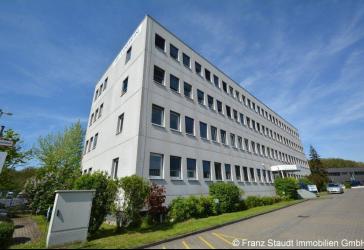 Provisionsfrei: Top-Büroflächen mit hervorragender Verkehrsanbindung und Parkplätzen