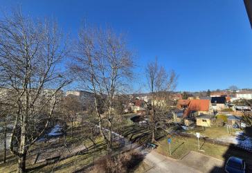Familien-Wohnung mit Einbauküche und schönem Ausblick!!!!