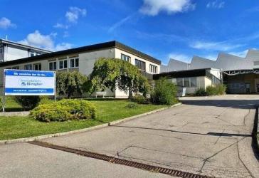 BEZUGSFREIE BÜROFLÄCHEN !