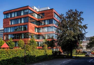 Repräsentative Büroflächen am Kennedydamm zur Miete. Moderne Büroausstattung und Klimatisierung!