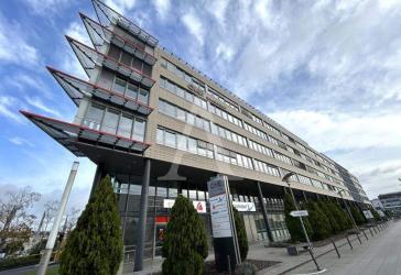ONE AM COLONEUM- hochwertige Büroflächen im markanten Gebäude