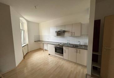 2-Raum-Wohnung in Erfurt mit Einbauküche in der Nähe zur FH sucht neuen Mieter