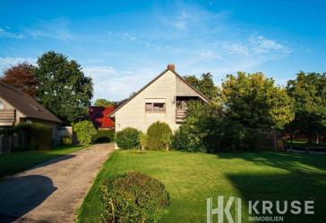 Kapitalanlage in Drochtersen OT: Vermietetes Doppelhaus mit Doppelgarage