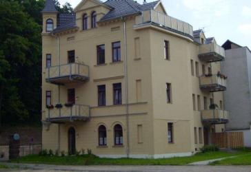 3-Raum-Wohnung Nähe Bahnhof und Schloßpark