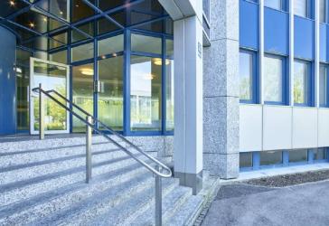 Ansprechendes Bürohaus ... Moderne Ausstattung