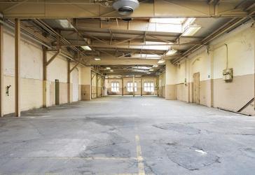 4.000 m² Hallen-/Lagerfläche - Erdgeschoss, teilbar & ideal für Logistik und Produktion