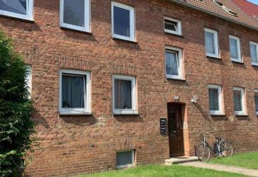 3 Zimmer im saniertem Altbau mit Einbauküche und Gartennutzung