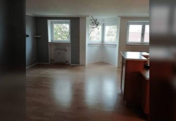Gemütliche 2,5-Zimmer-Wohnung mit Balkon und Aufzug in Nürnberg Steinbühl