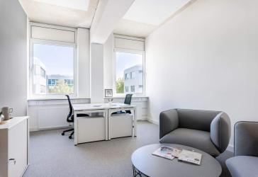 Privater Büroraum für 5 Person in Regus Docks Ismaning