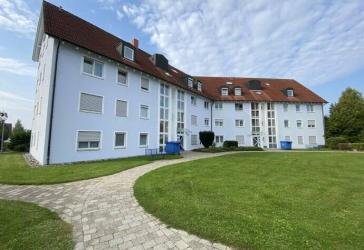 * Helle 3-Zimmer-Wohnung im 2.OG mit TG-Stellplatz *