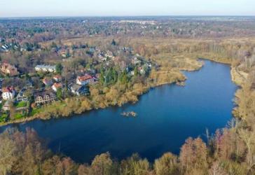 849,- pro QM- Ca. 777 qm WASSERGRUNDSTÜCK als Bauland für 170 qm WFL.- ca. 15 METER WASSERFRONT!