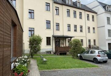 moderne 3- Raum Wohnung mit Einbauküche