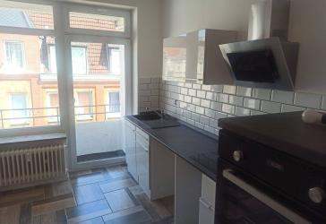 Helle 3 Zi Wohnung frisch renoviert