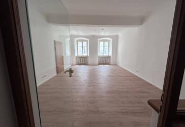 Charmante Altbauwohnung in Toplage