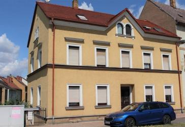 Neuer Preis! Top gepflegtes u. voll vermietetes MFH mit Potential auf 972 m² Grundstück.......