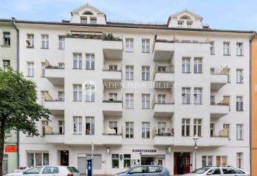 . Dachrohling, 298,99 m², 1.003,- € / m², Baugenehmigung inkl. zwei Aufzügen in Berlin Wedding! .