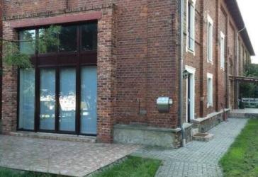 Verkaufe provisionsfrei Mehrfamilienhaus mit 415m2 Wfl auf Erbpachtland