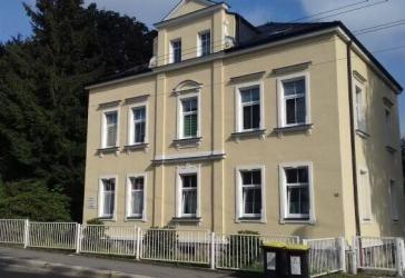 Helle 2 Raumwohnung im Grünen