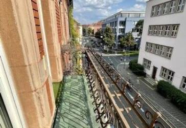 Ihr neues Zuhause - 4 Zimmer im 3. Obergeschoss mit Balkon!