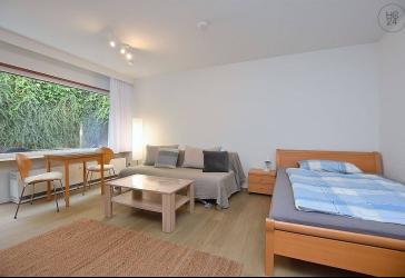 Schön möblierte Wohnung mit Terrasse in Stuttgart Wangen