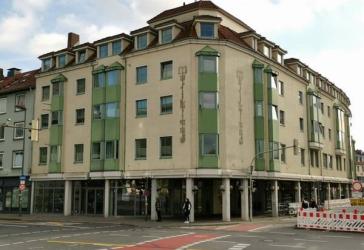 Neuvermietung von zwei Ladenlokalen am Neuen Graben, Größen ca. 175 m² und ca. 199 m²