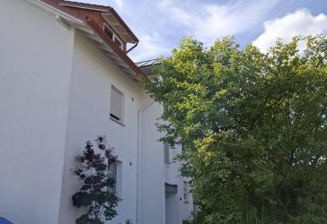 Perfekte Erdgeschosswohnung mit Terrasse und kleinem Garten in BI-West für 1-2 Personen zu vermieten!