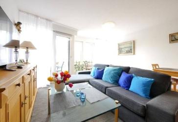 helle 3-Zimmer-Wohnung für Pendler in Stuttgart-Möhringen mit Terrasse - WOHNEN AUF ZEIT
