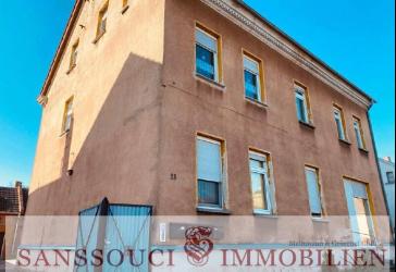 Attraktives Mehrfamilienhaus in der 'Stadt der Pferde' - Neustadt an der Dosse