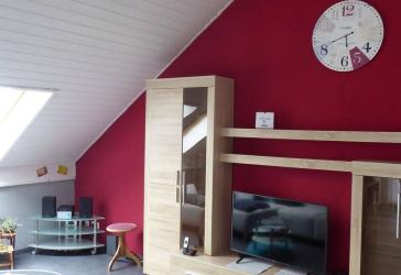 Röpke + Partner Immobilien: Attraktives Dachgeschoss auf dem Pforzheimer Sonnenhof!