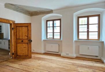 2 Zimmer-Wohnung Exklusive Altstadtsanierung in der westlichen Altstadt von Regensburg - Top Lage - Vermietung