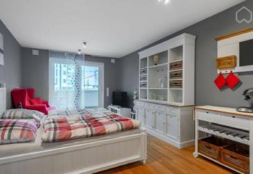 Modernes Studio Apartment + Balkon + TG-Stellplatz
