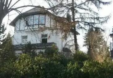 3-Zi-Whg.,102 qm, Othmarschen, Altbauvilla von privat