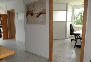 Personalisierter Arbeitsplatz zur Miete in Monheim am Rhein - Flexible Laufzeiten - 1A Bürogemeinschaft