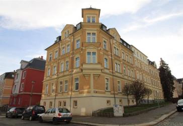 frisch renovierte 3 Raum Wohnung mit Balkon in ruhiger Stadtrandlage!!
