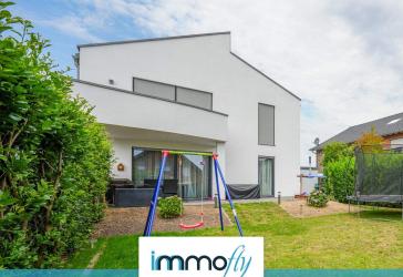 Modern, hell, privat: Traumwohnung mit Terrasse & eigenem Garten