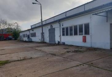Halle mit Büro in top Lage zu verkaufen oder zu vermieten