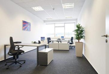 Büro im 3. OG: Mit Aufzug, renoviert & modern klimatisiert - Direkt vom Eigentümer!