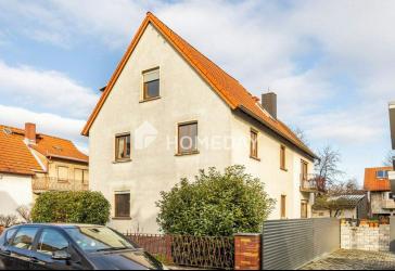 Großzügiges Einfamilienhaus mit Garten in ruhiger Lage: Perfekt für Mehrgenerationen-Wohnen