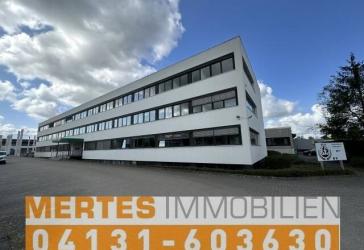 COURTAGEFREI Lichtdurchflutete Büroflächen in Norderstedt mieten