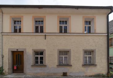 Vorschaubild Mehrfamilienhaus