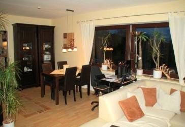 ## Mahndorfer Deich, topp Lage, 3 Zi., EBK, Laminat, Balkon, Vollbad ##