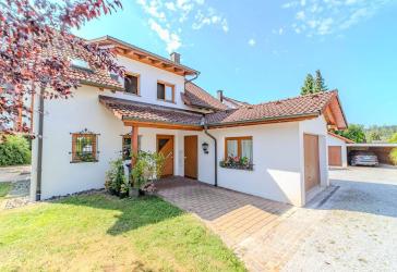 Vorschaubild Mehrfamilienhaus