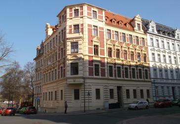 Mit dem Fahrstuhl ins Dachgeschoss - 2 Raumwohnung in Görlitzer Innenstadt zu verkaufen
