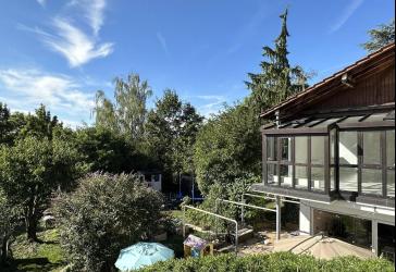 Helle, sonnige 3-Zimmer-Wohnung mit Wintergarten und Terrasse