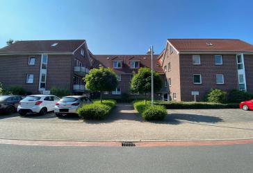 Wohlfühlen in Leer-Loga: Gemütliche 2-Zimmer-Wohnung mit Balkon