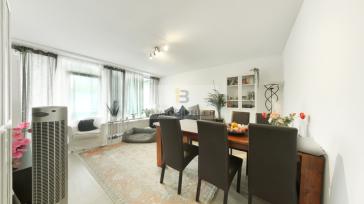 4-Zimmer-Wohnung in Rheinnähe – Wohnen nahe der Poller Wiesen