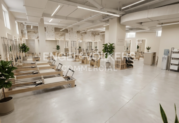 Haus am Zentrum: Fitnessfläche im stilvollen Altbau