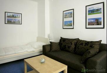 (EF0425_Y) Erfurt: Löbervorstadt, möbliertes Zimmer mit eigenem WC/Dusche, 1. Obergeschoss, an Wochenendheimfahrer