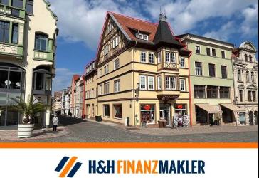 Gotha Hauptmarkt! Wohn- und Geschäftshaus mit 8 Einheiten und Entwicklungspotenzial zum Verkauf