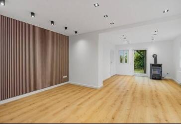 Aufwendig modernisierte Doppelhaushälfte mit historischem Charme und modernem Wohnkomfort